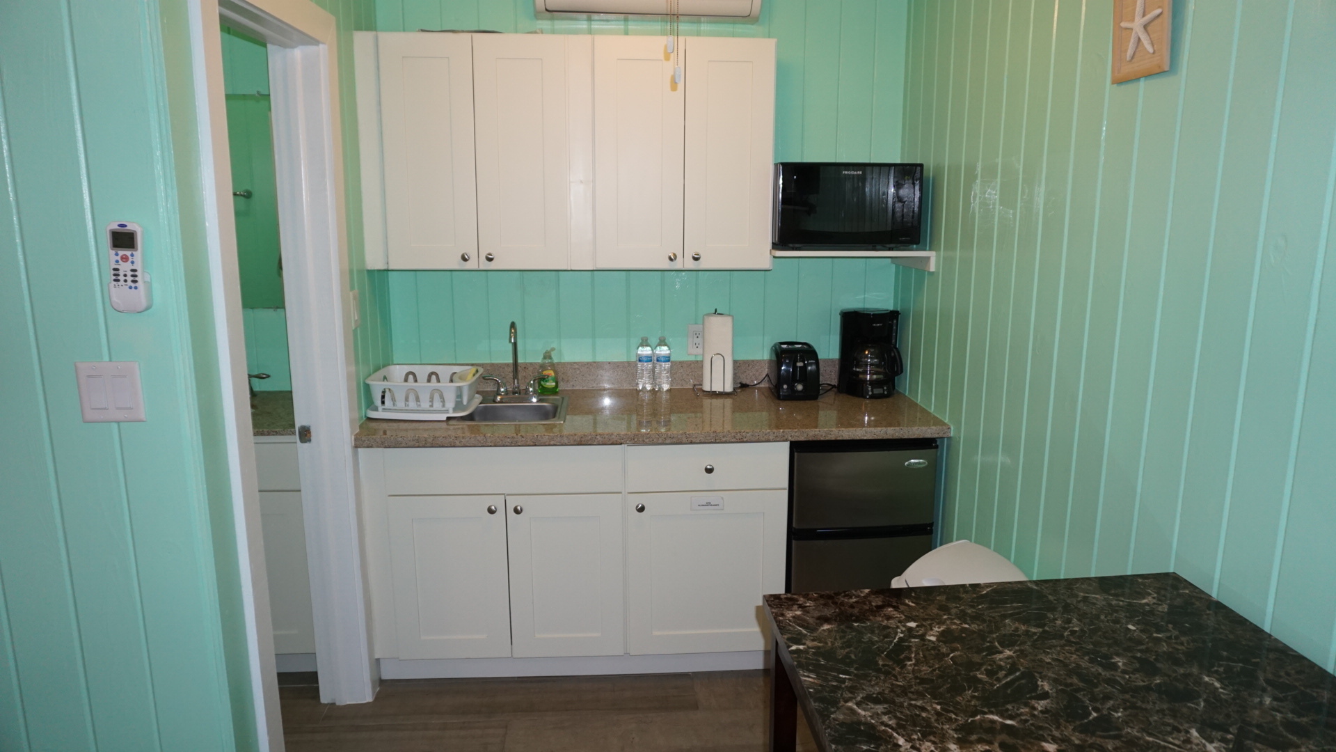 Harbourside Rentals Bahamas